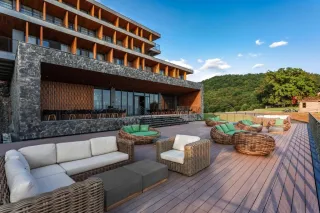 ყვარლის ტბის კურორტი