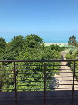 კვარიათი - სასტუმრო სახლი