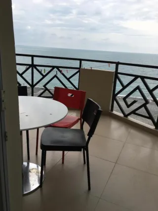 კვარიათი აპარტამენერები