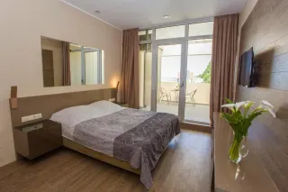 კვარიათი რივიერა მარგალიტის ბინა