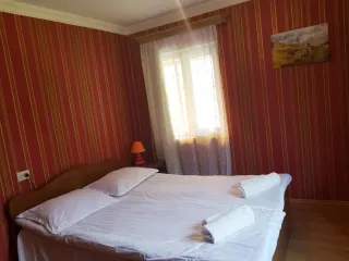 ლია და რამაზის სასტუმრო სახლი