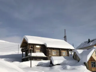 მთის კრიკეტის ჩალეტები და ბინები გუდაური