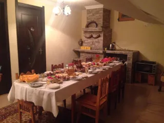 რუსო და რობის ბინა