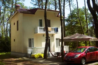 შეკვეთილის სანაპირო სახლი