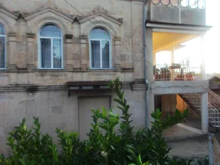 ქვის სახლი