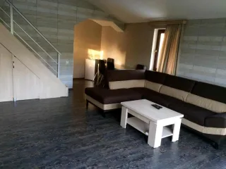 სტუდია კოსტავას 56