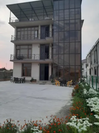 მზის ამოსვლა - სასტუმრო სახლი