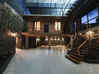 ტაბა ჰოლის ბუტიკი სასტუმრო