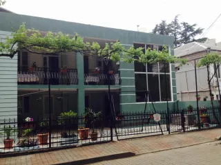 თამარის-სახლში