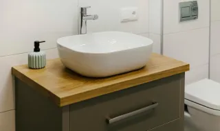 ხეების თავზე საბადურის კურორტი