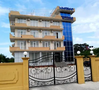 ველუქსი