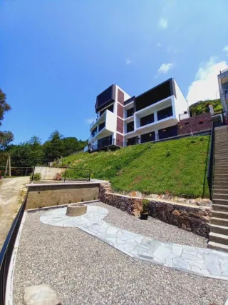 ვილა დელუქსი კვარიათი