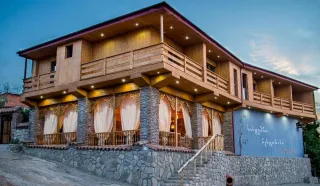 სასტუმრო ზუზუმბო