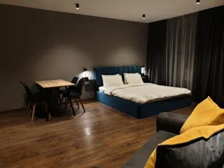 ატრიუმის ბინა # 201