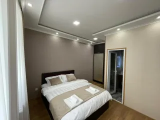 Serenity Likani Villa Hotel