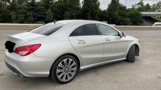 MERCEDES-BENZ CLA 250-thumb