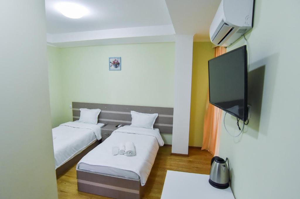 სასტუმრო სითი ქუთაისი - Photo 7