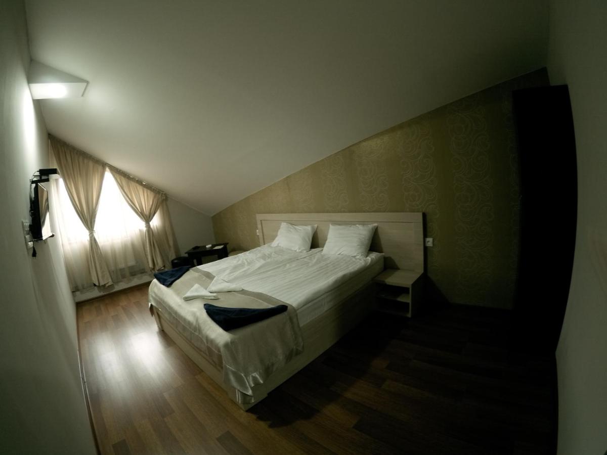 სასტუმრო იმპერია - Photo 30