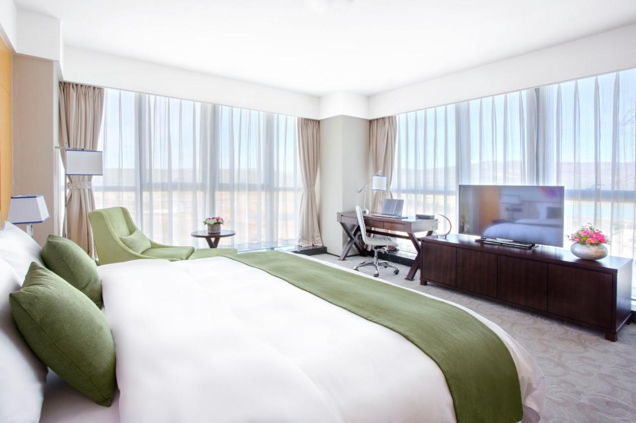 Hotels & Preference Hualing თბილისი - Photo 8