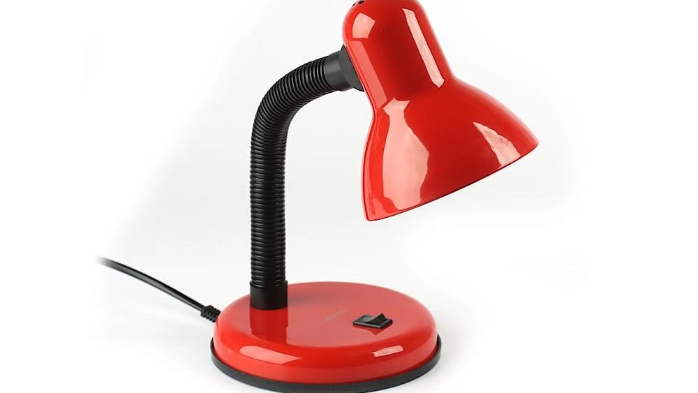 Ultraflash Led Desk Lamps მაგიდის სანათი წითელი - Photo 534