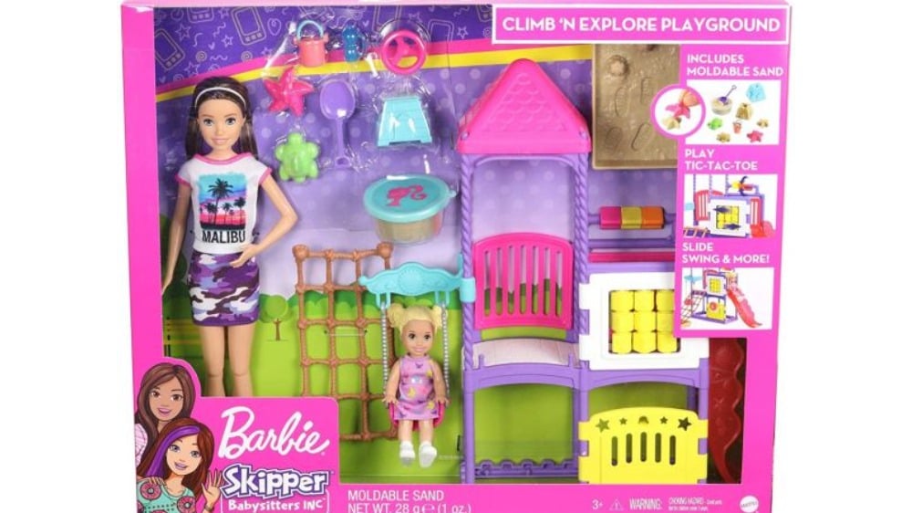 Barbie და ძიძა ეზოს სათამაშოებით - Photo 145