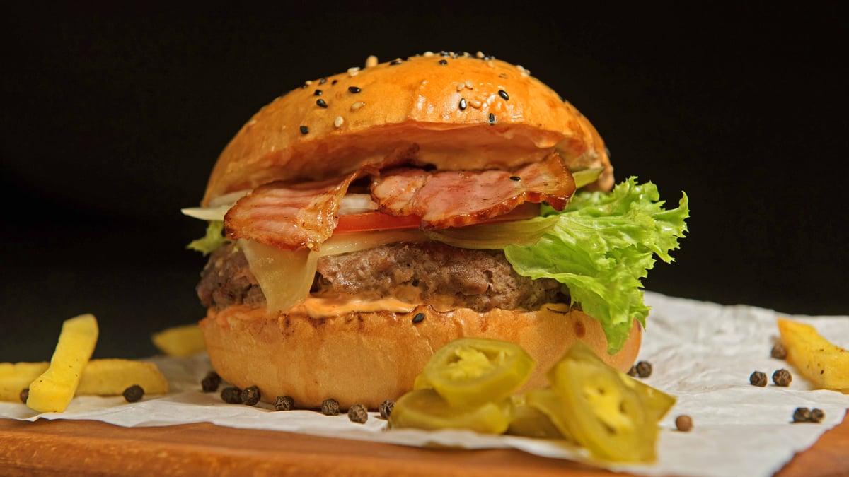 Hot Macho Burger - Photo 23