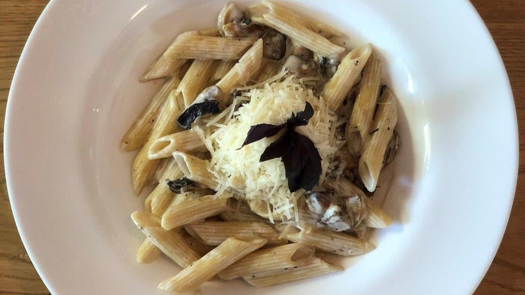 Penne Alfredo - Photo 23