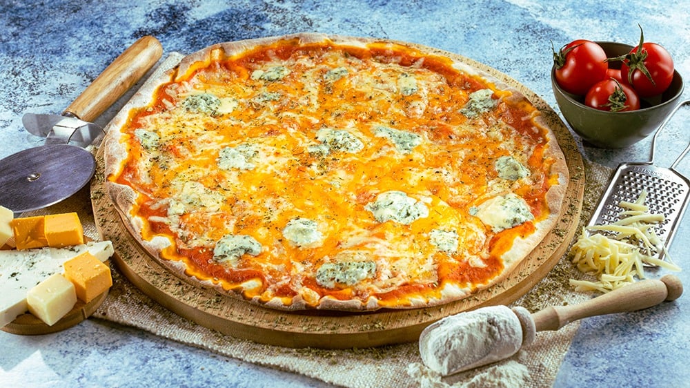 პიცა ოთხი ყველით - Photo 40