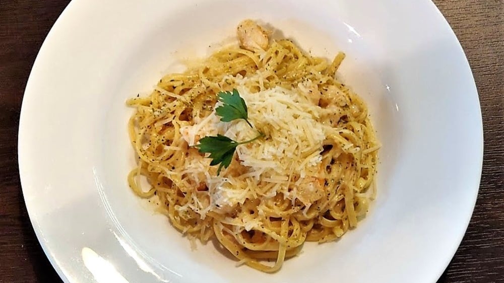 Creamy Shrimp Fettuccine - Photo 27