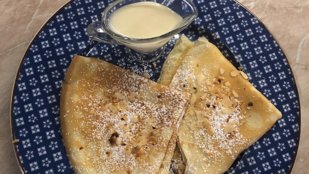 Crepes with Condensed Milk - Photo 44