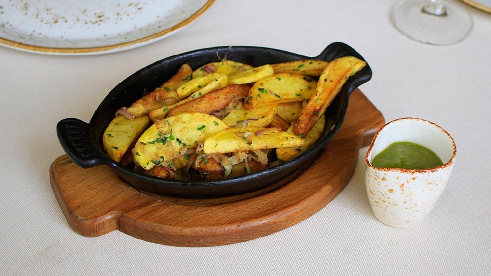Potatoes with Tarragon Sauce - Photo 31