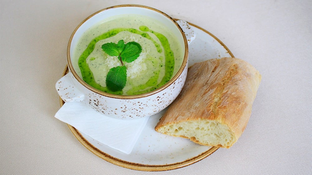 Zucchini Creamsoup with Parmesan - Photo 40