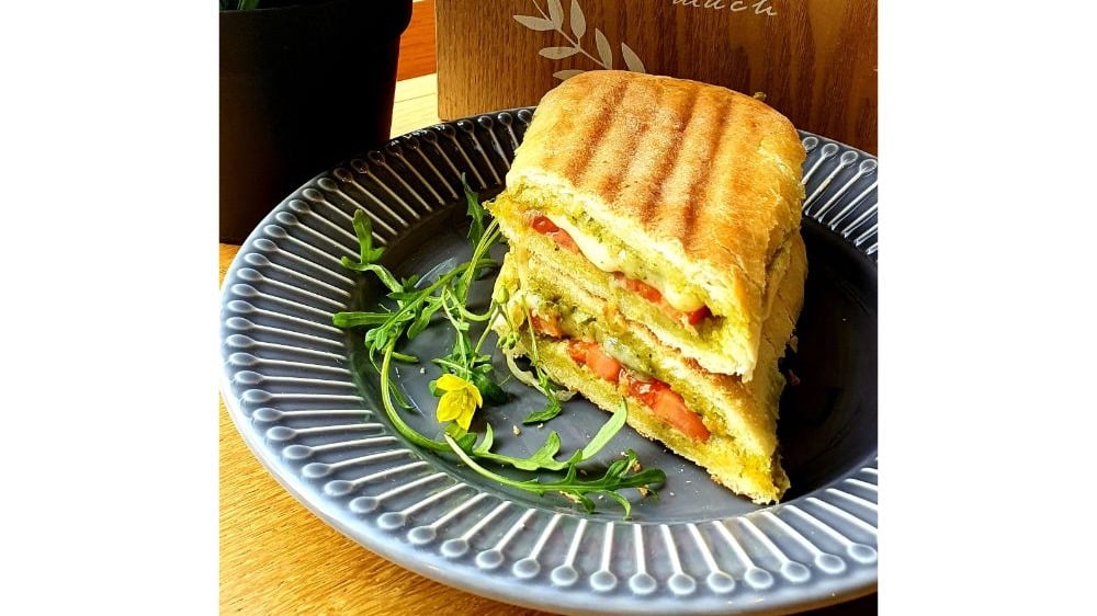 Sulguni  Pesto Sandwich - Photo 38