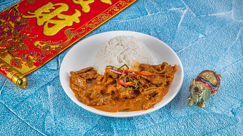 Red Curry with Steam Rice - Photo 46