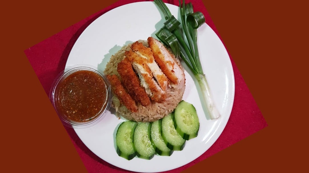 Khao Man Kai With Crispy Chicken - Photo 47