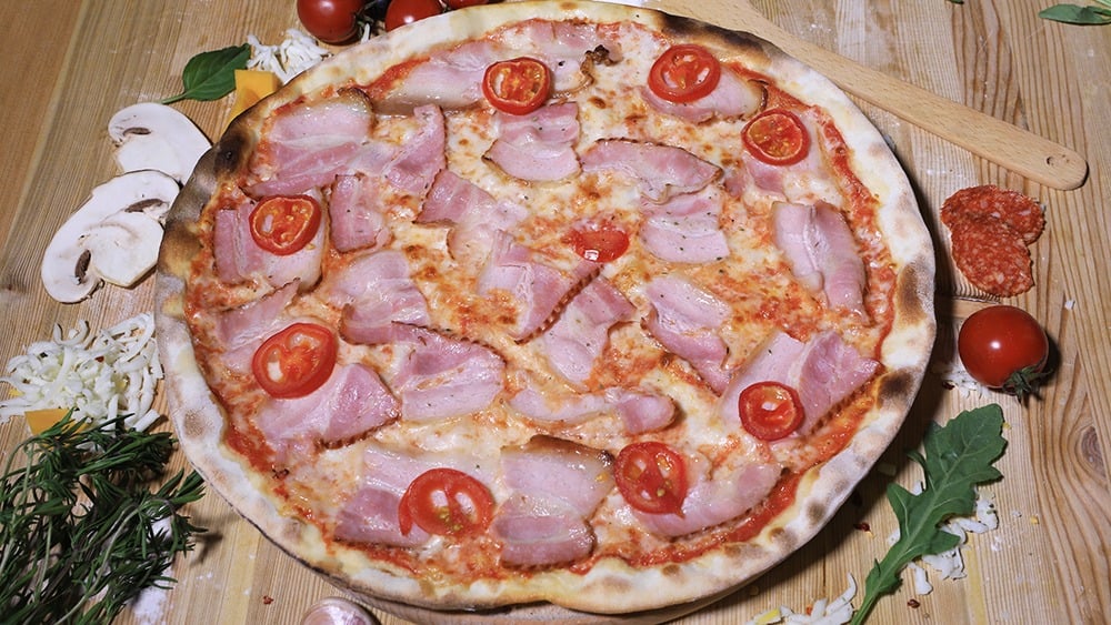 პიცა ბეკონით - Photo 4
