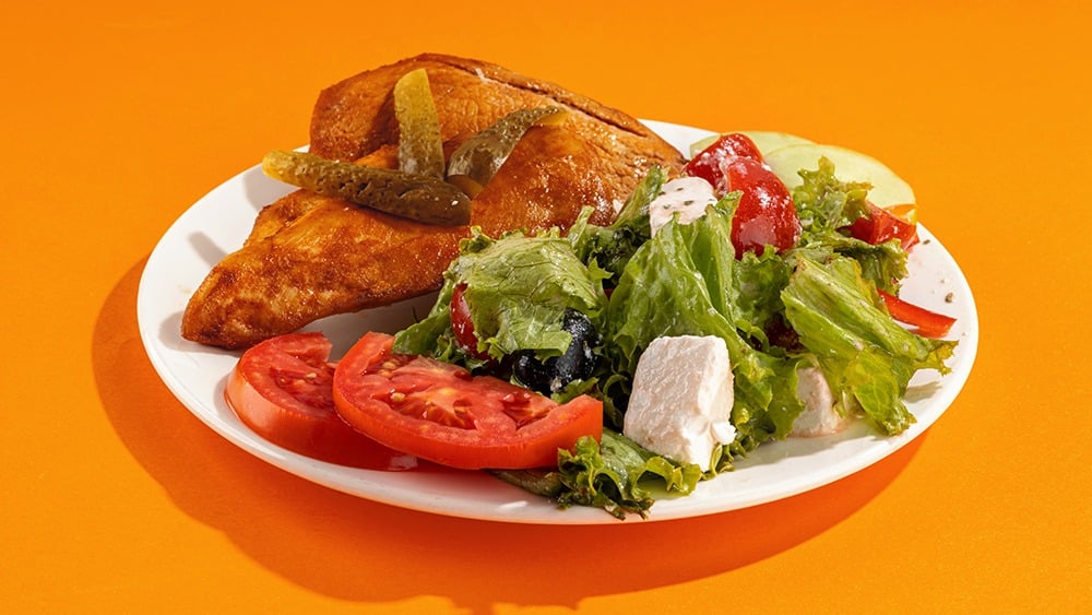 ფილე გრილზე ბერძნული სალათით - Photo 3